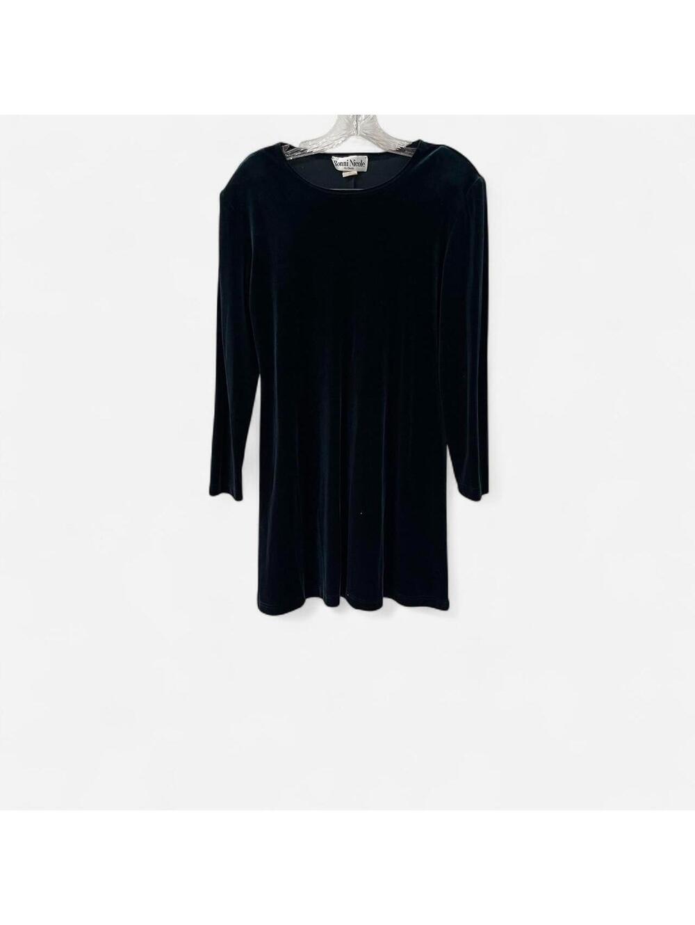 Vintage Whimsy goth 1990’s velvet dress.